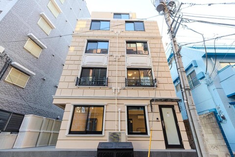 신주쿠 이오텔 하츠다이 하우스