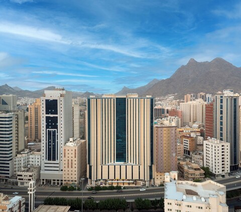 마흐드 알 레살라 1 호텔