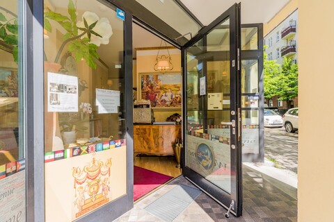 아르비오 I 파를라멘토 룸스