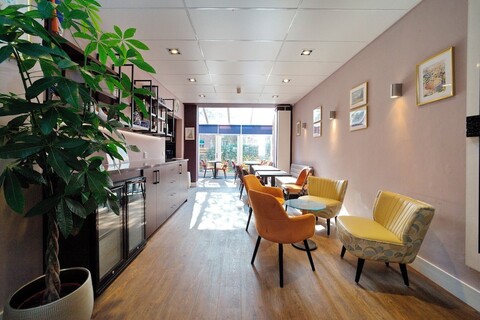 호텔 아담 빌헬미나