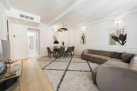 MMega의 LVL 아파트먼트