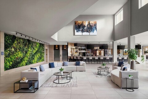 더 웨스틴 캘거리 에어포트