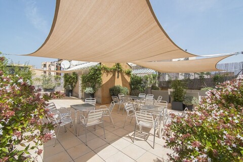 해피 피플 가우디 산트 파우