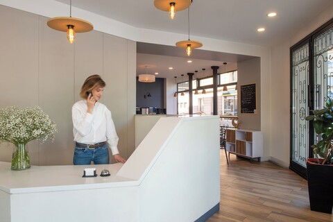 오텔 쿠아펠 바이 마냐 아르보르