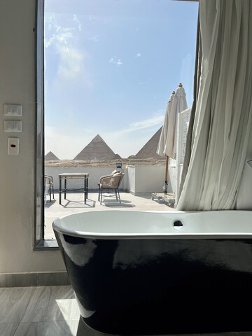Sphinx apartment hotel
