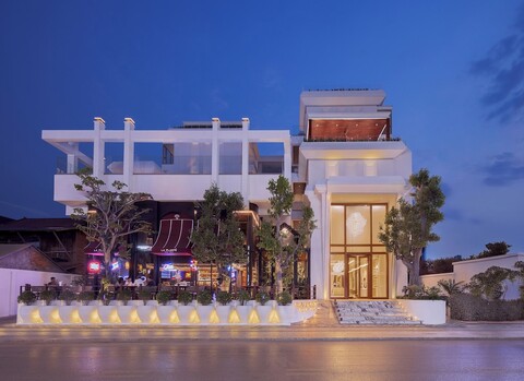 LA PLANTE 시엠레아프