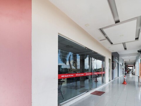 Royale City Hotel