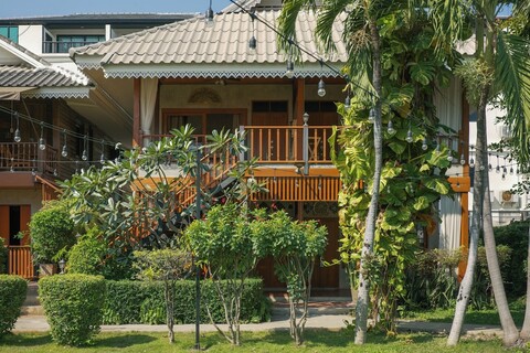 부리 갤러리 하우스 & 리조트