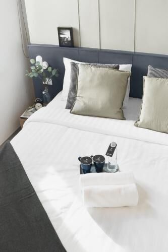B48 Hotel-i
