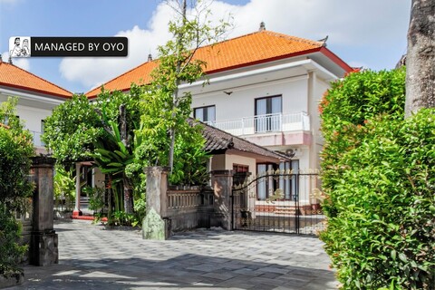 컬렉션 O 세미냑 비치 근처, 이전 이름 더 쿰피 호텔