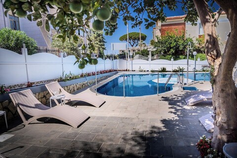 홀리데이 룸 컬렉션 - 산타넬로