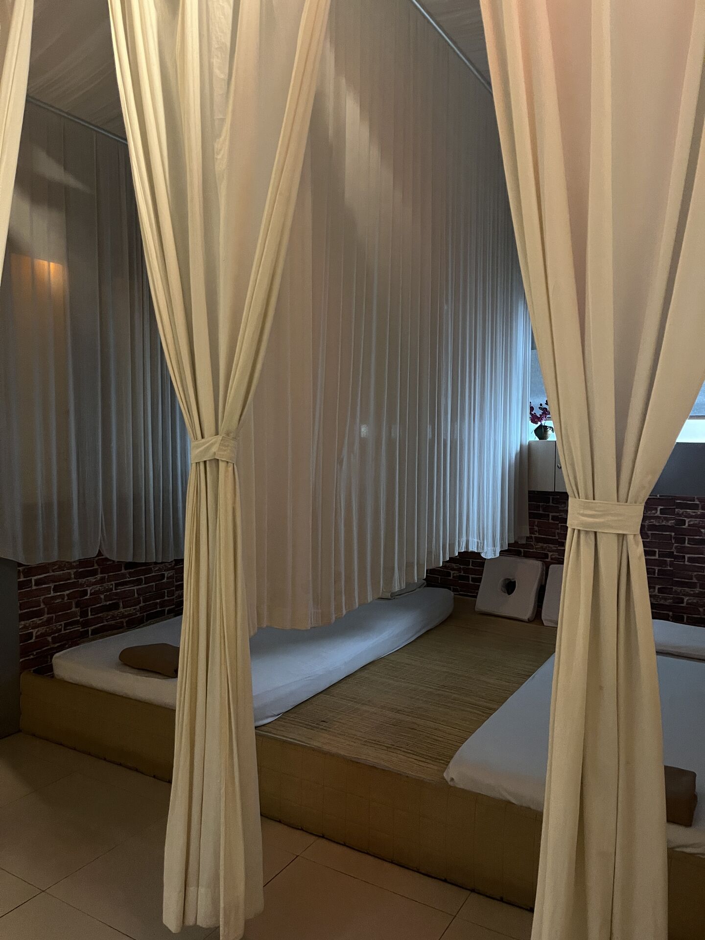 사마사마 발리] 발리 Lavie Spa 마사지 샤워실 공항근처