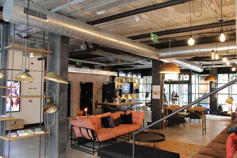 더 센트럴 하우스 마드리드 라바피에스 -  호스텔