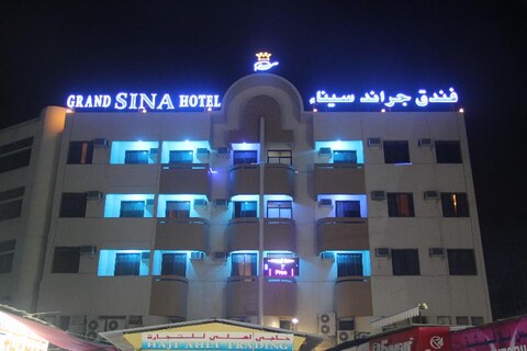 Grand Sina Hotel
