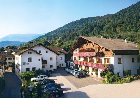 슈바르처 아들러