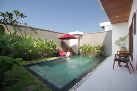 부겐빌리아 빌라 체마기 바이 파리가타