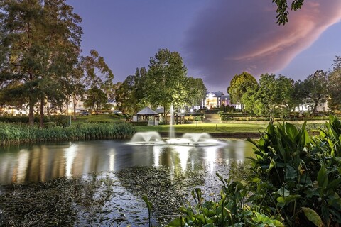 크라운 플라자 혹스베리 밸리 바이 IHG