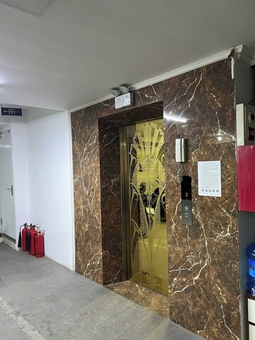 타이 호 아파트먼트