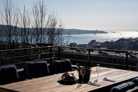 모나 보스포러스