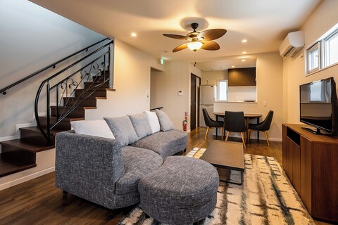 쓰카사 콘도 자탄 아라하