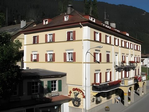 Hotel Piz Mitgel