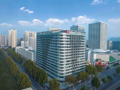 힐튼 가든 인, 지난 하이테크 존