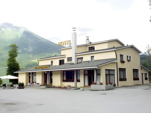 Hotel Dante