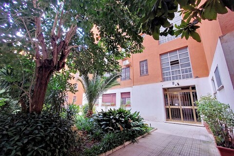 더 플레이스 갈리아