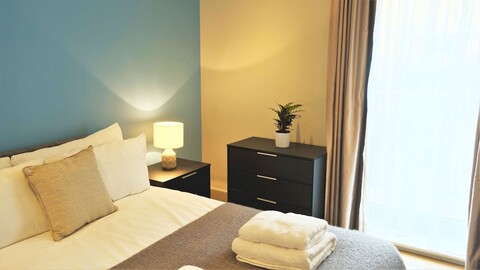 아코모도 런던 사우스뱅크 - 빅벤과 런던아이 근처 넓고 우아한 아파트먼트