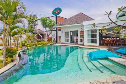 바투 볼롱 레지던스