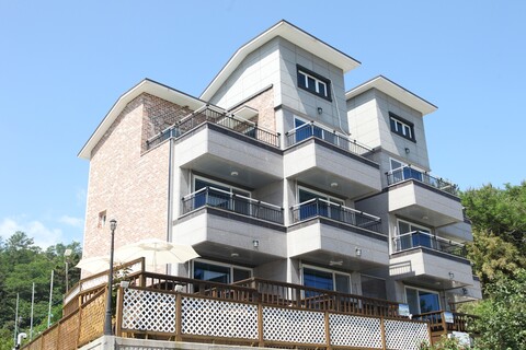 삼척 패밀리아펜션