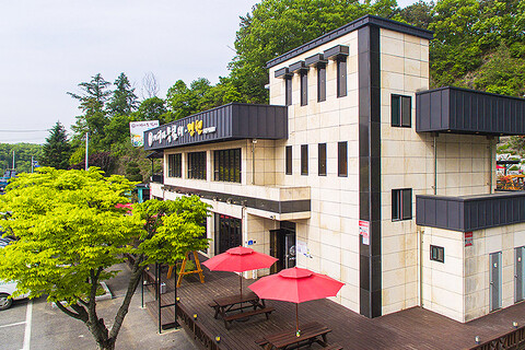 충주 커피나무펜션