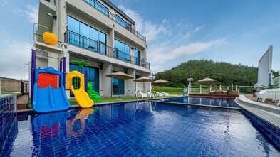 여수 어웨이브펜션