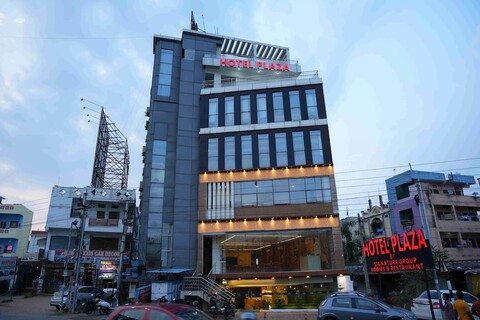 호텔 플라자 에어포트 존