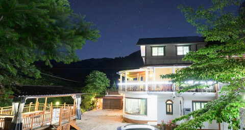 가평 조무락하우스펜션