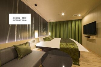 ルトゥール難波 RetourNANBA 男塾ホテルグループ