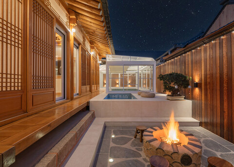 경주 황리단길한옥독채풀빌라 무원