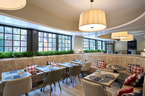 카탈로니아 카스텔노우