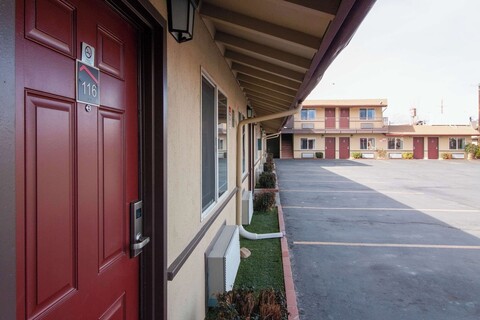 퀄리티 인 비숍 니어 매머드