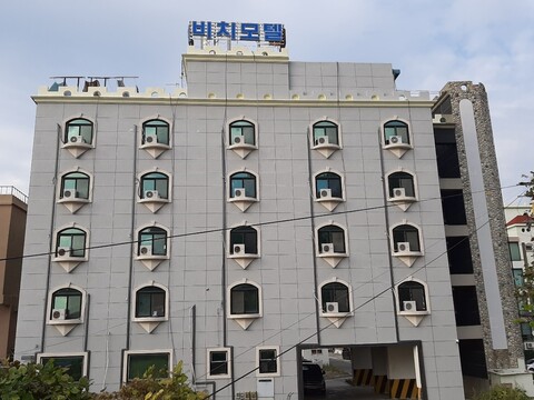 태안 비치콘도모텔펜션