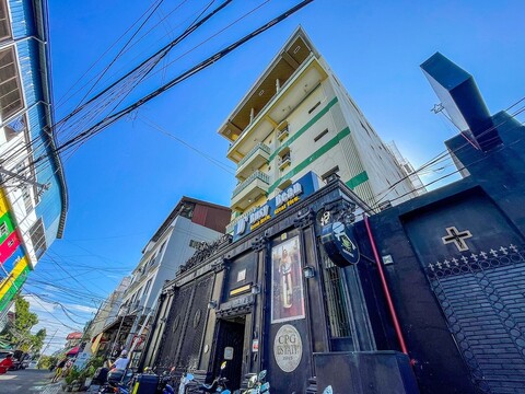 채널 파리 호텔 파워드 바이 코코텔