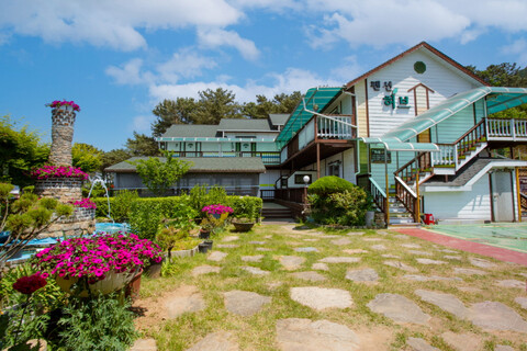 예산 덕산허브펜션