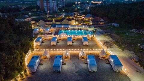 경주 다섯번째계절풀빌라&카라반