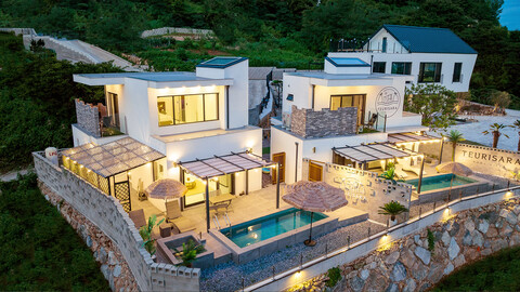 남해 트리사라풀빌라