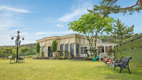 태안 스타팰리스펜션