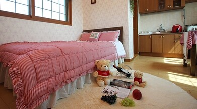 태안 노을빛진산펜션