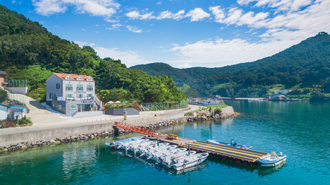 통영 돌고래펜션