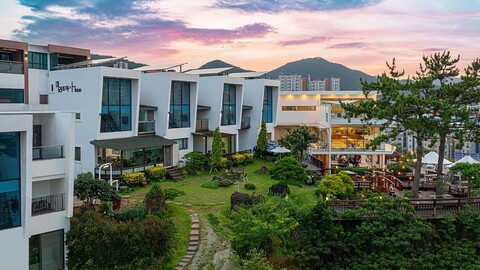 통영 마리조아펜션