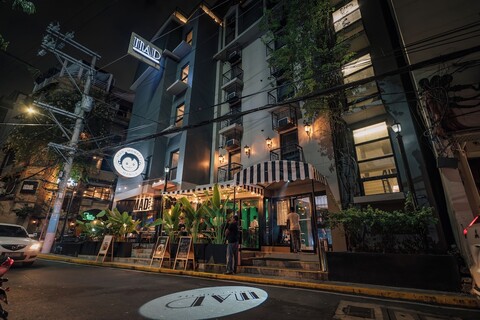 Mad Monkey Manila