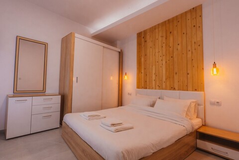 보타니코스 럭스